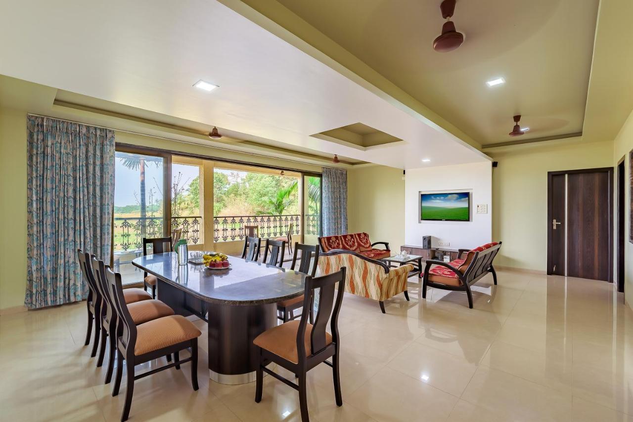 Saffronstays Ocean Breeze, Guhāgar Extérieur photo